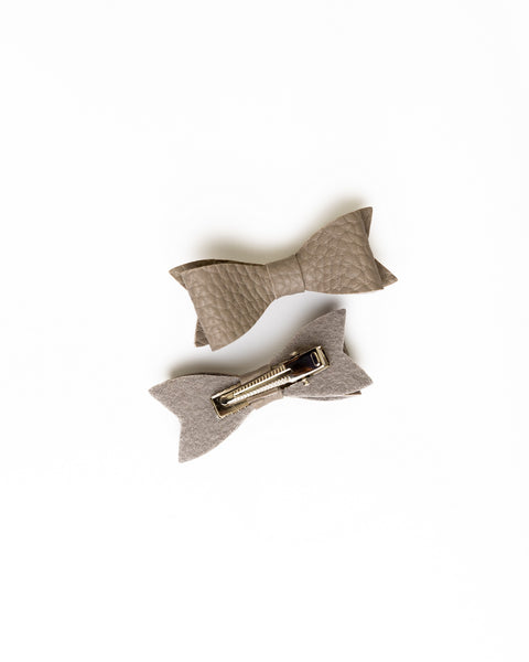 Petite Faux Leather Mini Bow Hair Clip- Grey